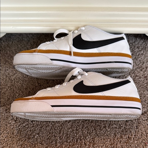 Nike Court Legacy Next Nature - Women’s size 7 - Picture 4 of 16